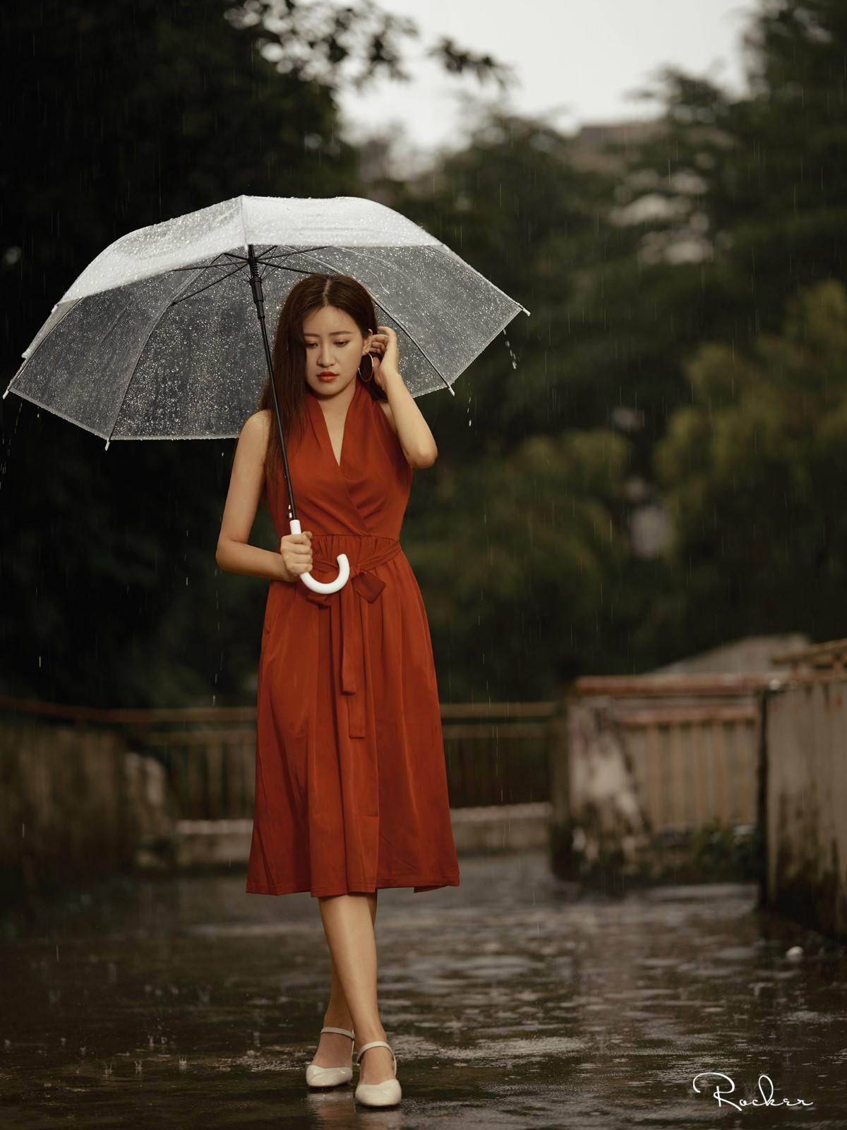 人像摄影——雨中散步