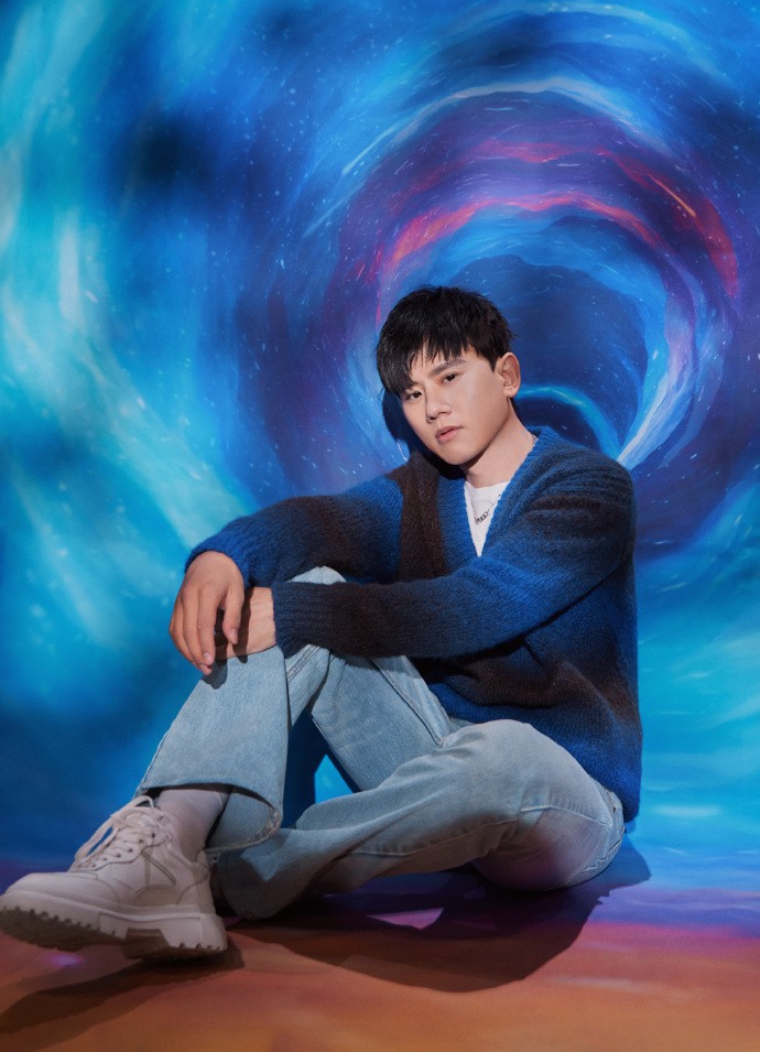 张杰帅气又有才