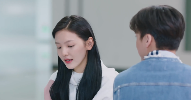 电视剧号手就位夏拙初恋女友梁诺扮演者章若楠剧照图片