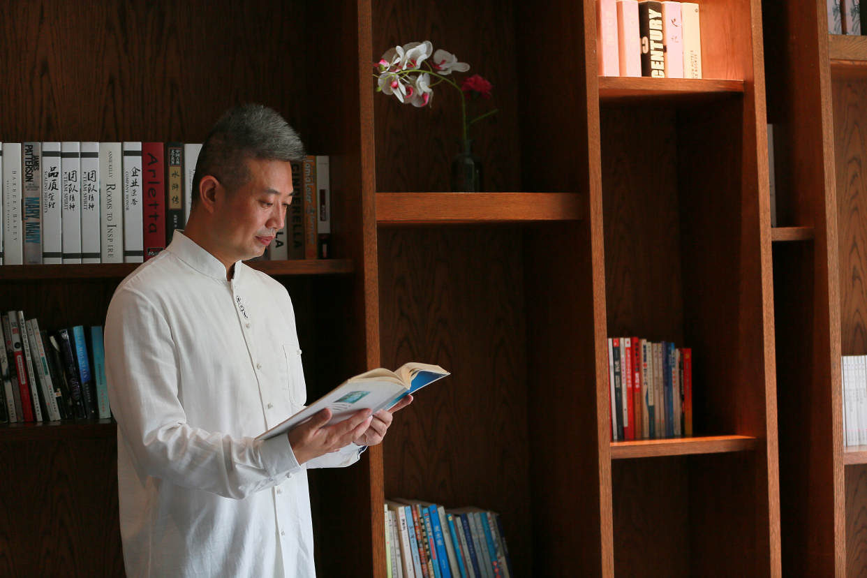 贾晨亮,新生代周易大师