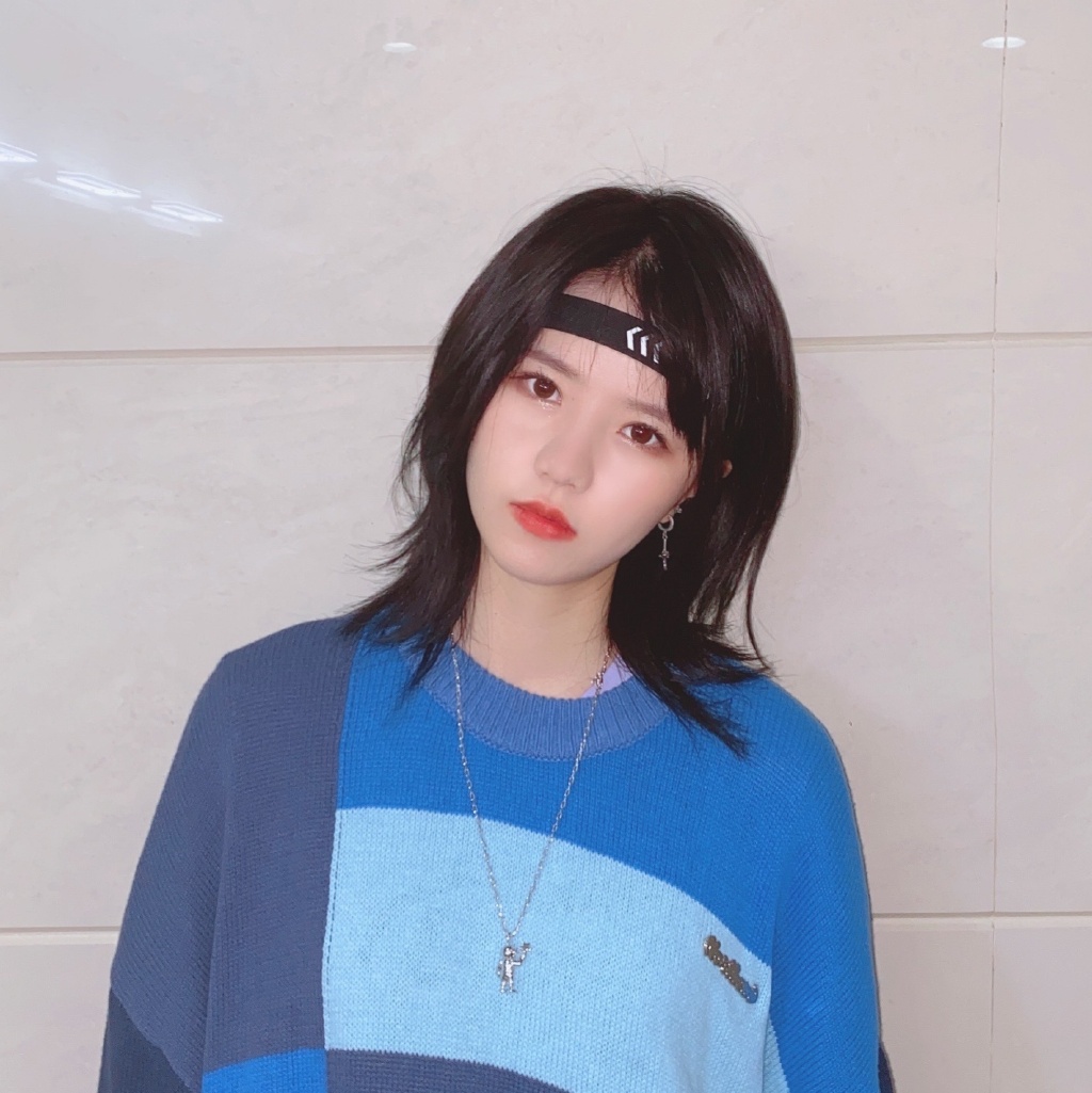 美女歌手柏欣妤迷人美照欣赏,真好看啊