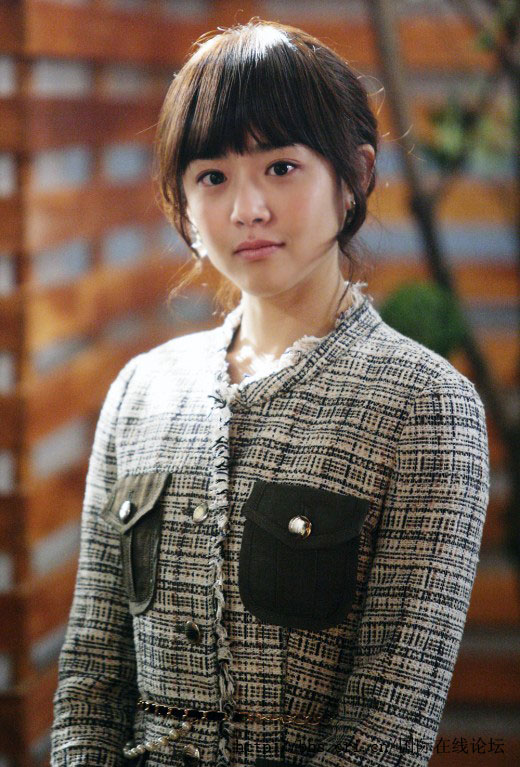 韩国国民妹妹,文根英