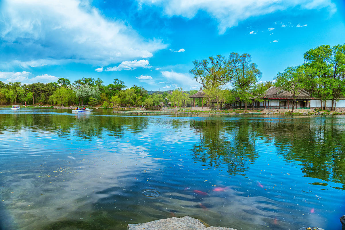 辛丑避暑山庄初夏