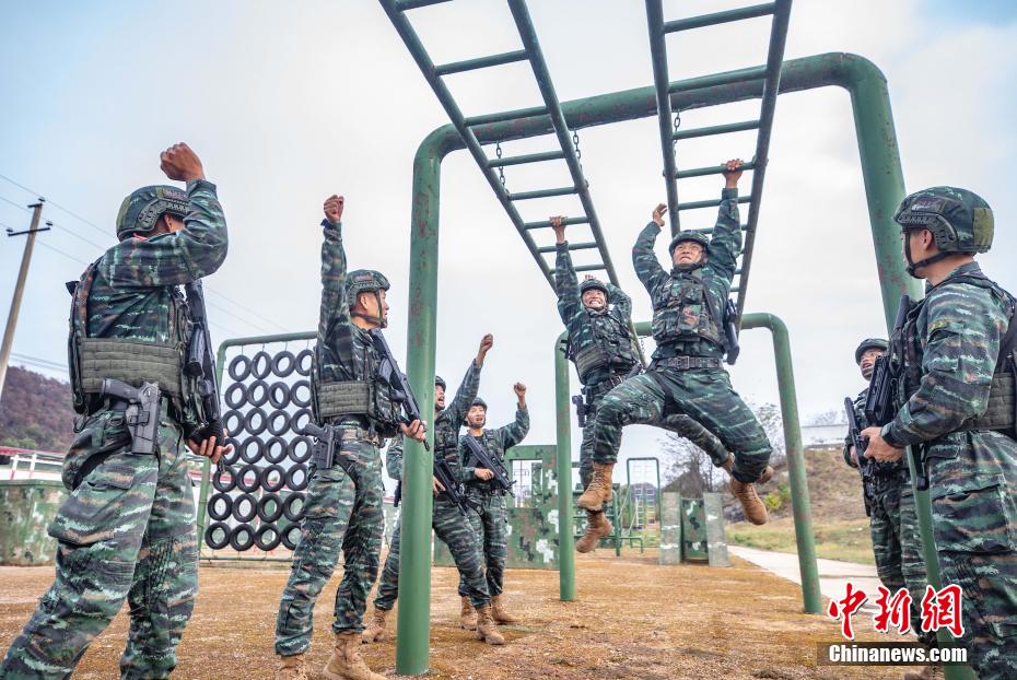 武警广西总队桂林支队开展多课目训练锻造特战尖兵