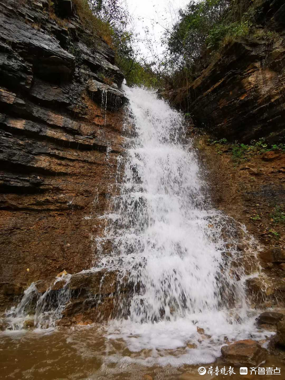 好景山东|清幽深秀!雨后打卡济南佛峪重峦叠嶂飞瀑直下,别样美