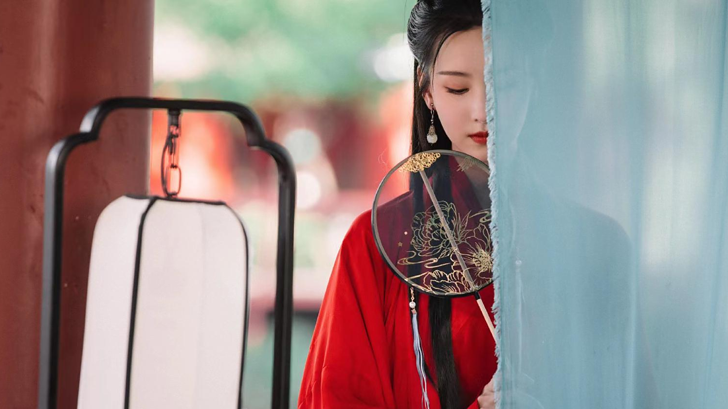 陈都灵红衣古装(笑红尘)