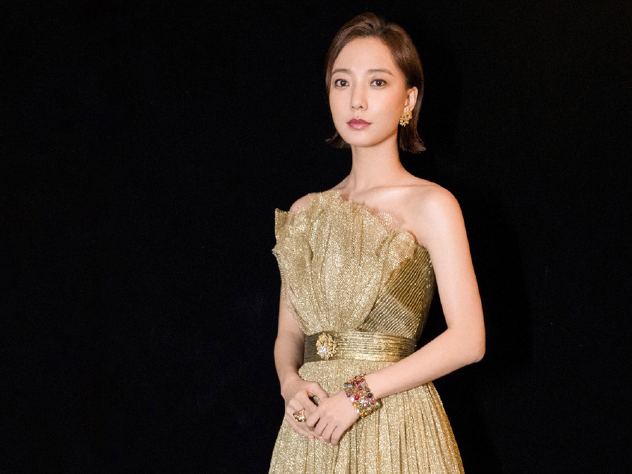 骨感美女王珞丹