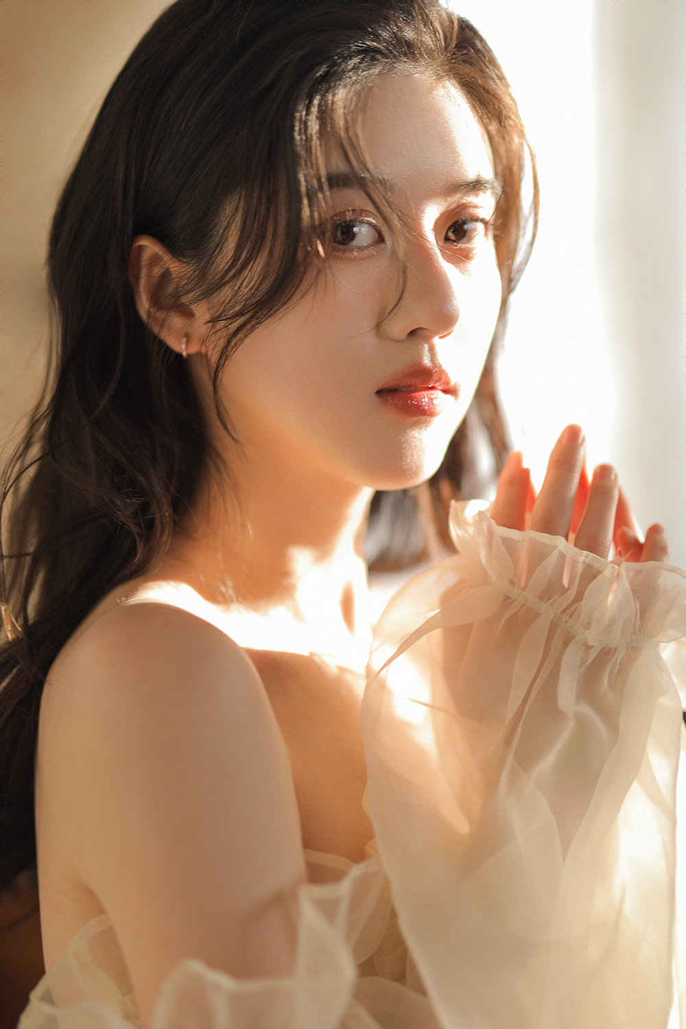 魅力少女李凯馨,甜美温柔,明媚靓丽