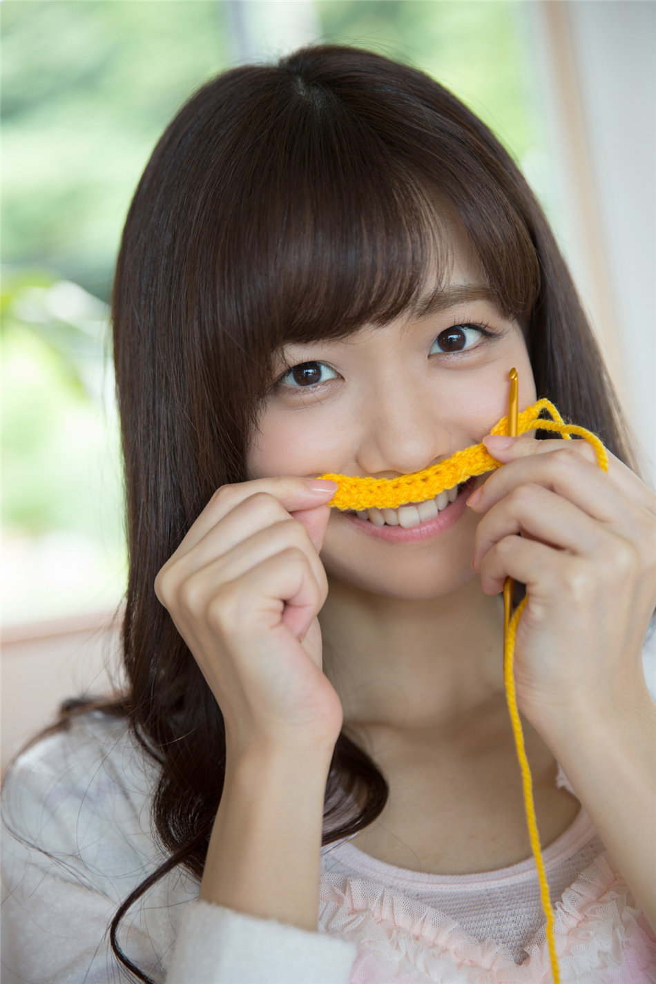 "笑颜如花绽,玉音婉转流",青春可爱女孩写真摄影图集