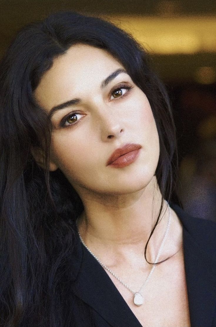 莫妮卡·贝鲁奇她真的太美了