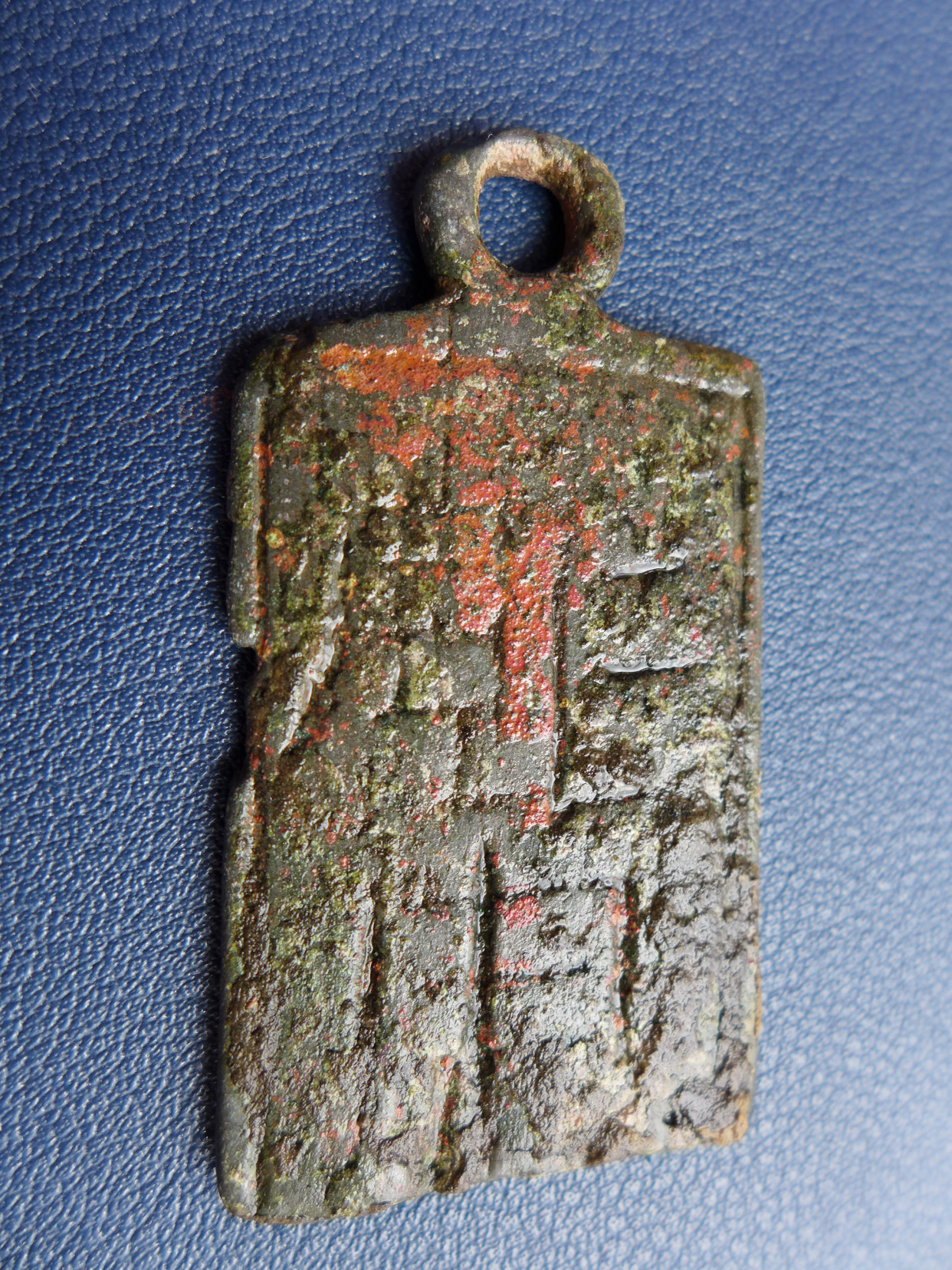 辽金时期的青铜腰牌,文字不识