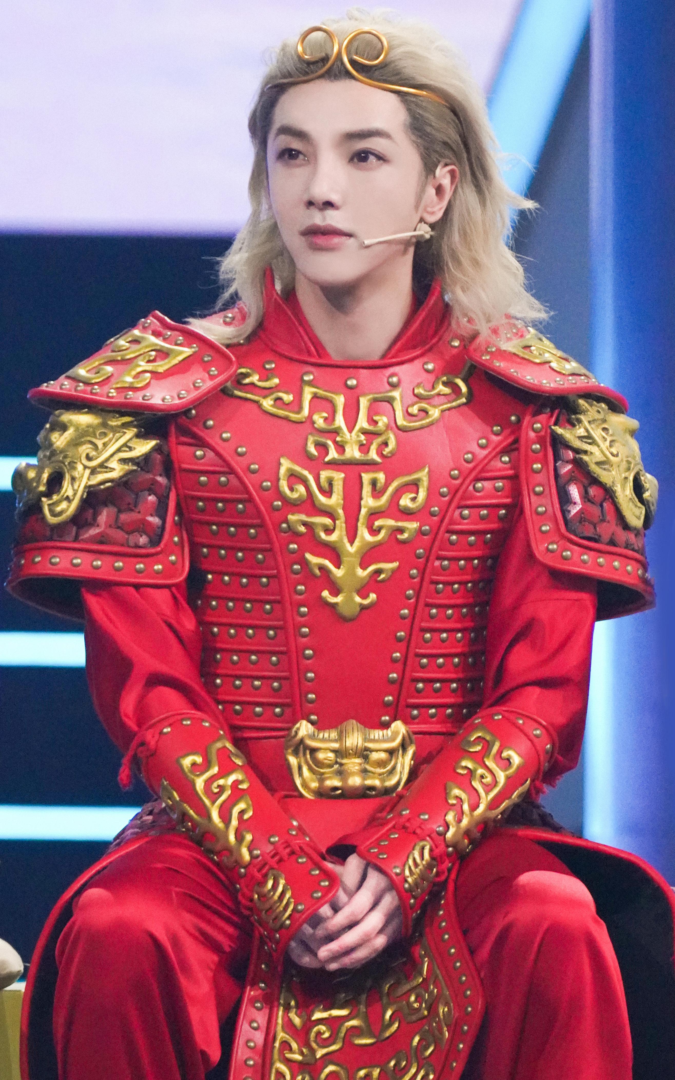 华晨宇古装造型合集,玉树临风,翩翩少年郎