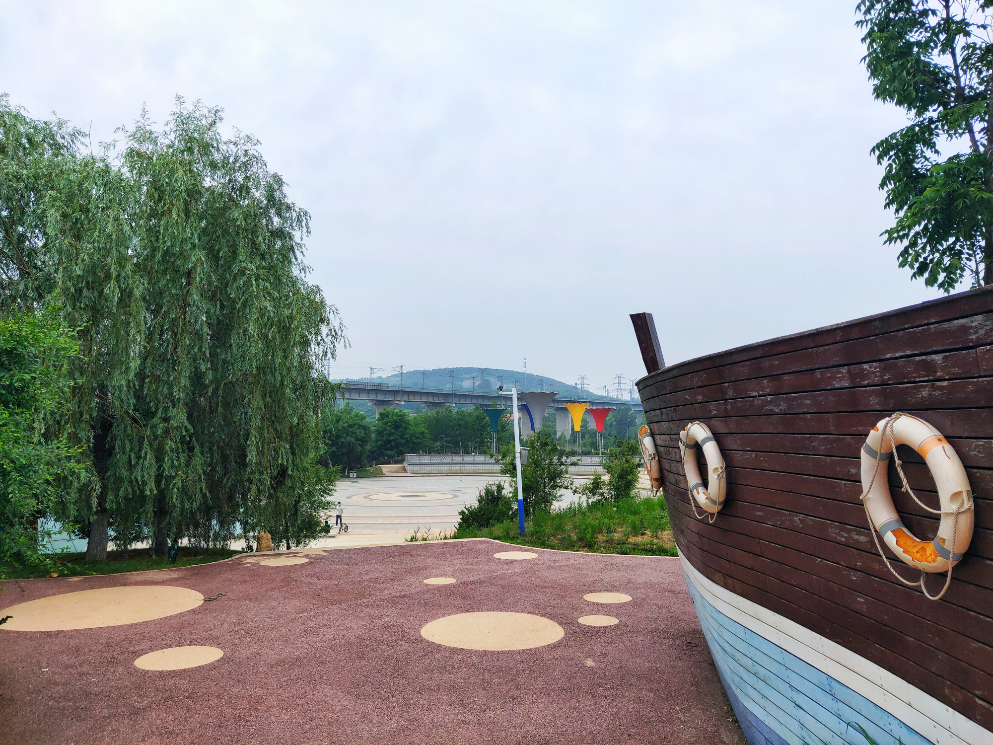 大连大连湾体育公园