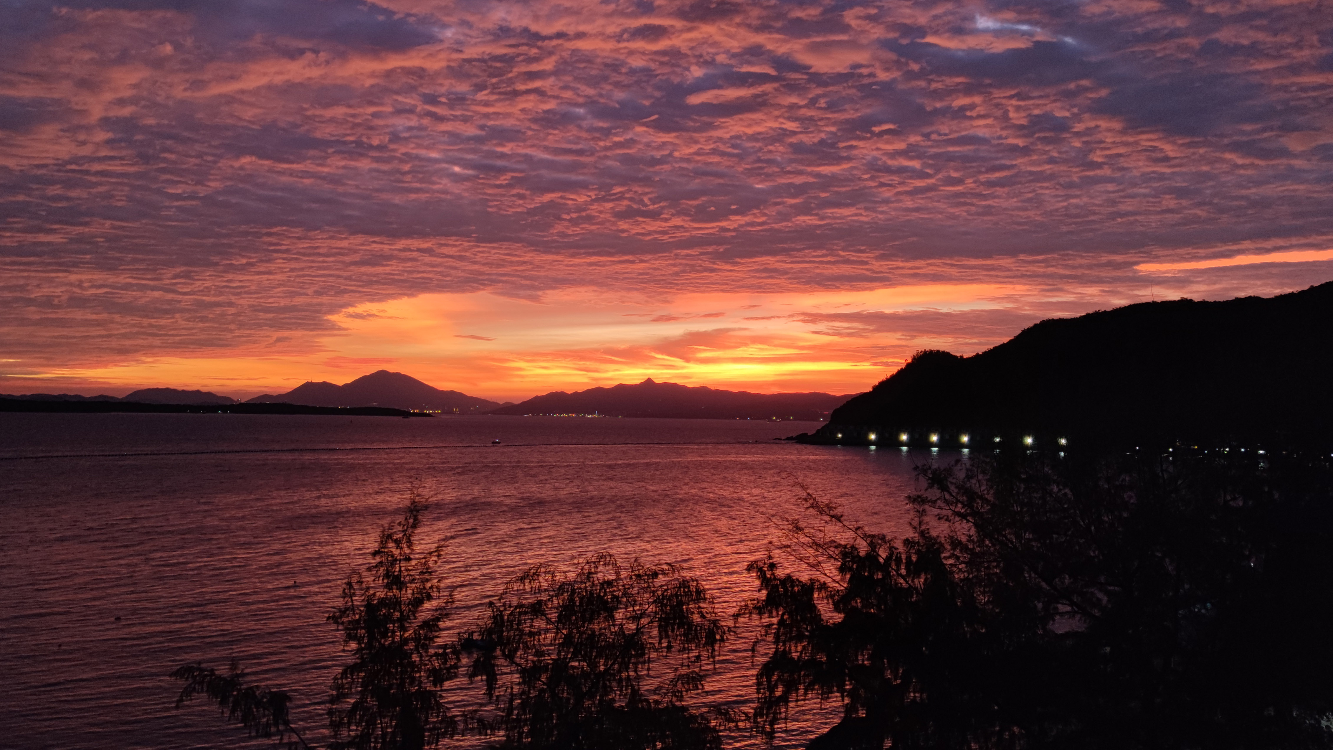 大鹏海边绝美夕阳图集!来看看深圳人打卡下的夕阳海景吧