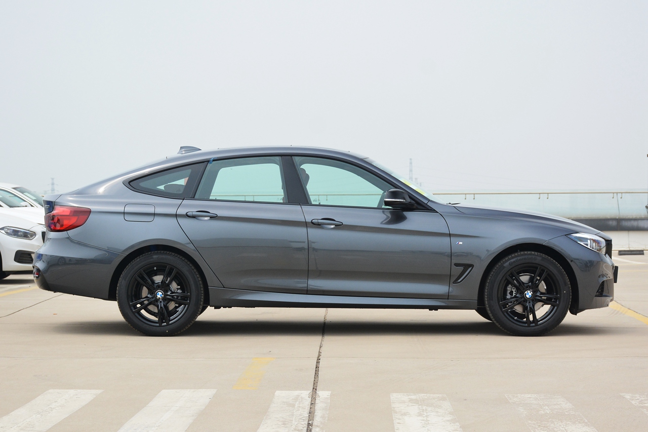 2020款宝马3系gt 2.0l自动320i m运动曜夜版