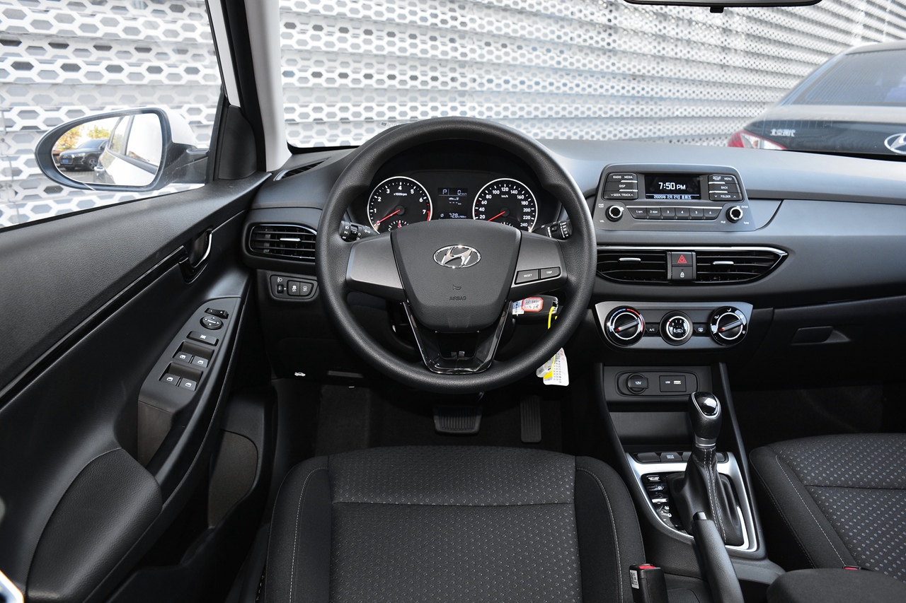 2020款悦动1.6l自动悦目版gl