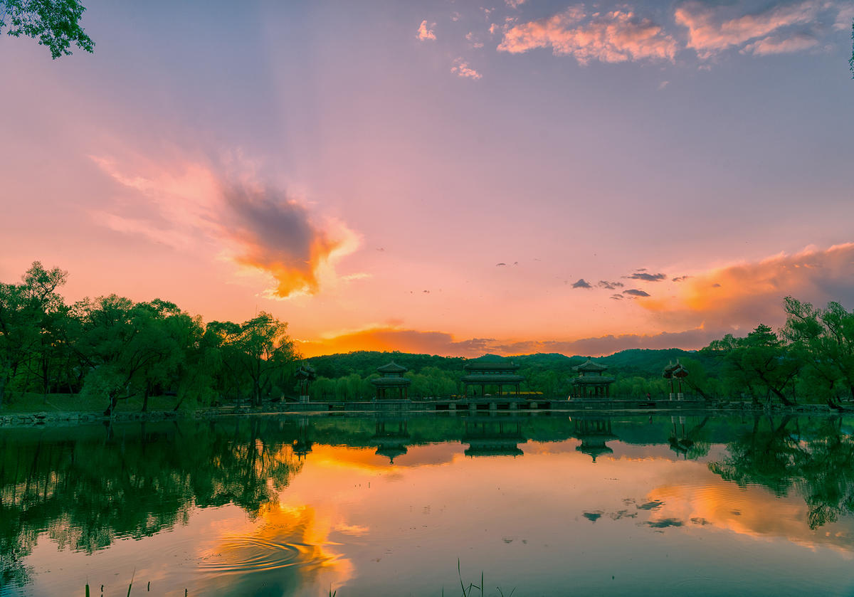 辛丑避暑山庄初夏