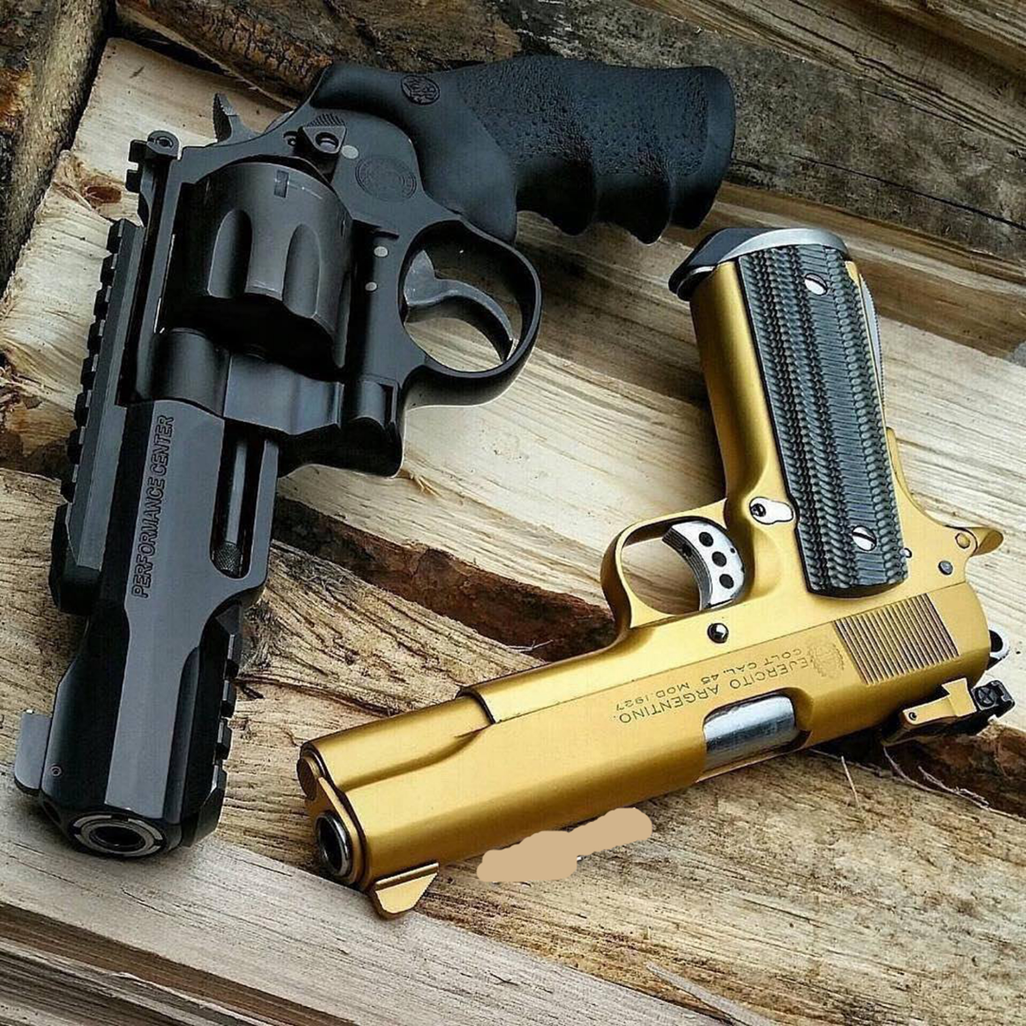 轻武器欣赏系列,帅帅的手枪美图,看看就很知足