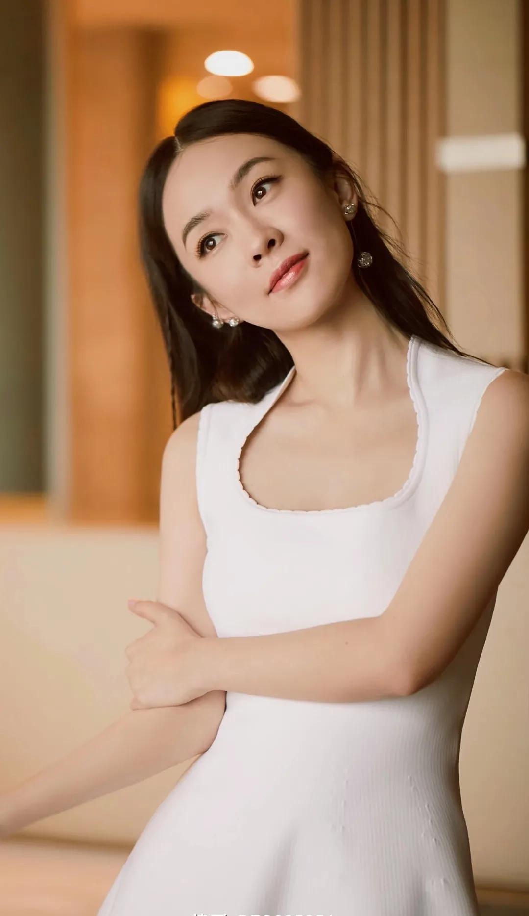 最美"七仙女"霍思燕颜值在线气质出众,依旧少女感十足!