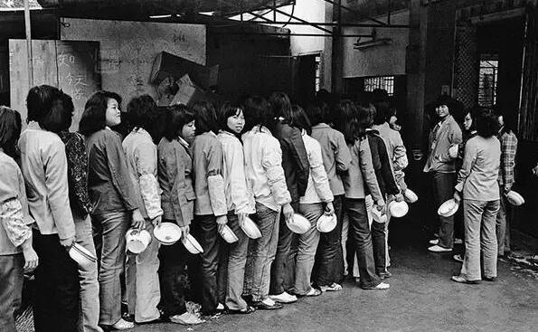 老照片:上世纪90年代的东莞工业区,有没有留下你的青春?