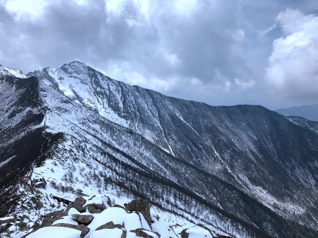 太白山四月雪景随拍