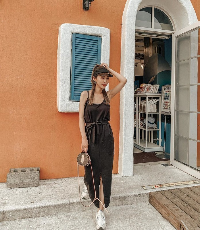 健身锻炼美女达人维妮的生活写真照,前卫穿搭塑造完美身材