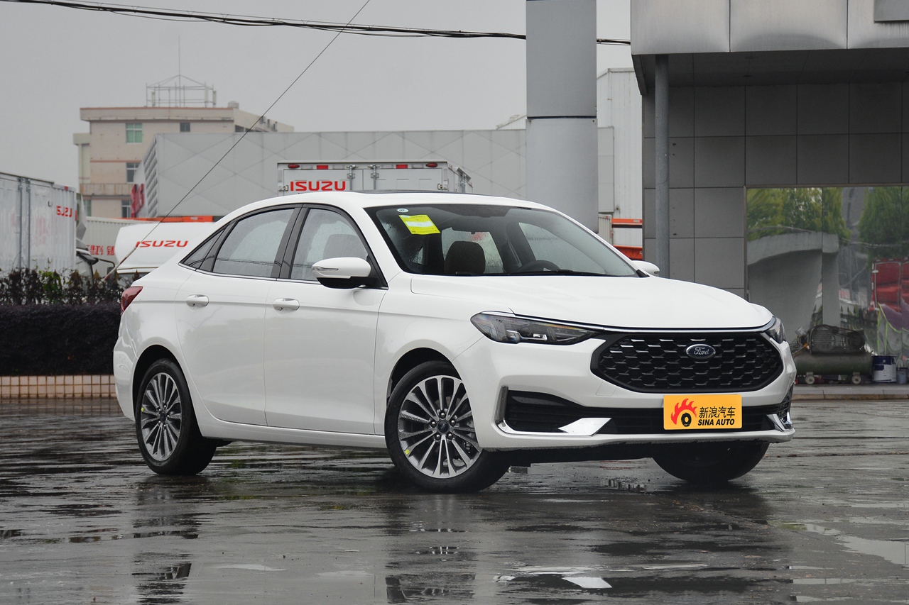 2021款福睿斯1.5l自动荣耀版