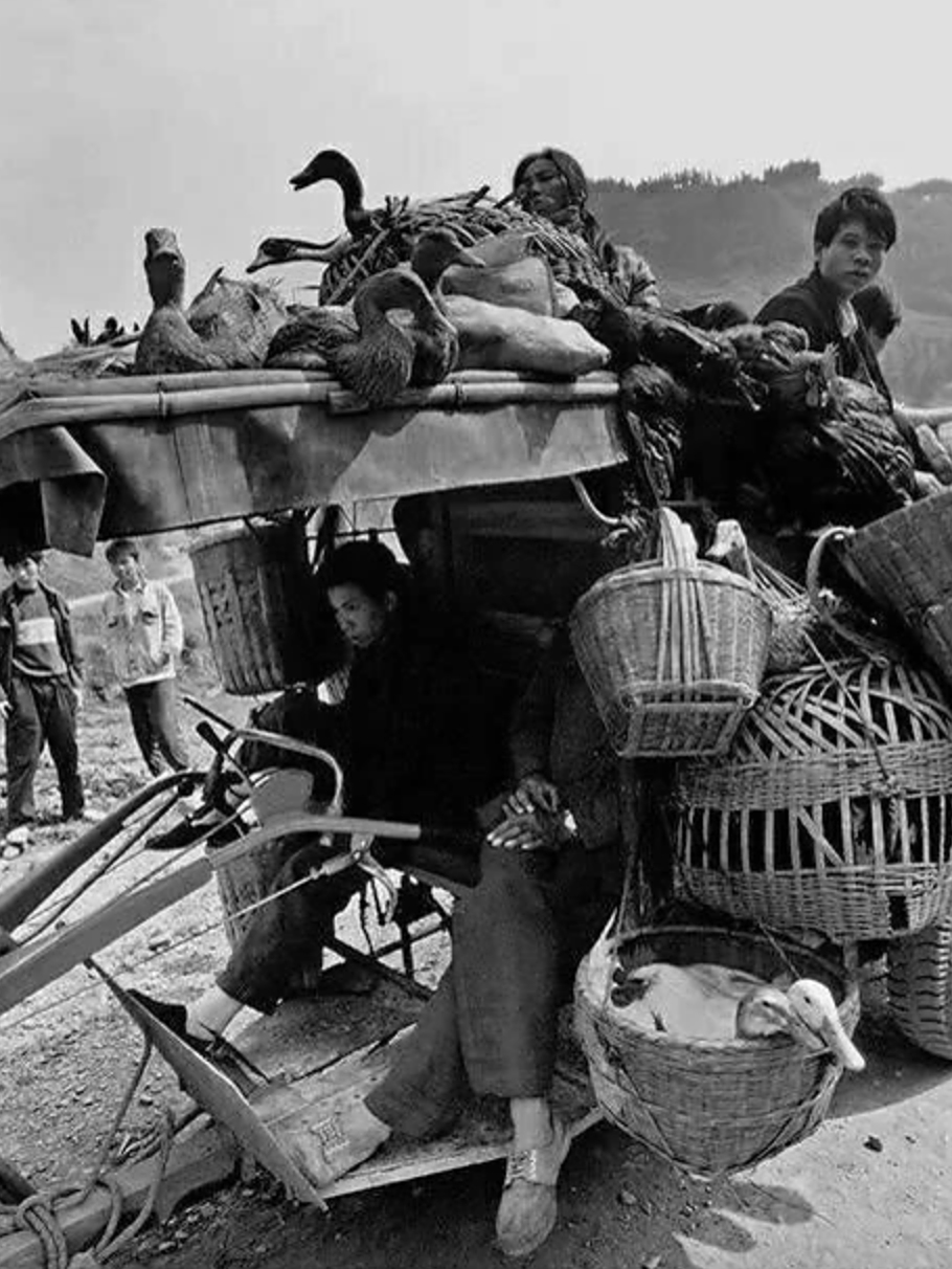 一组90年代赶集老照片,80后90后有你们的青春回忆吗?