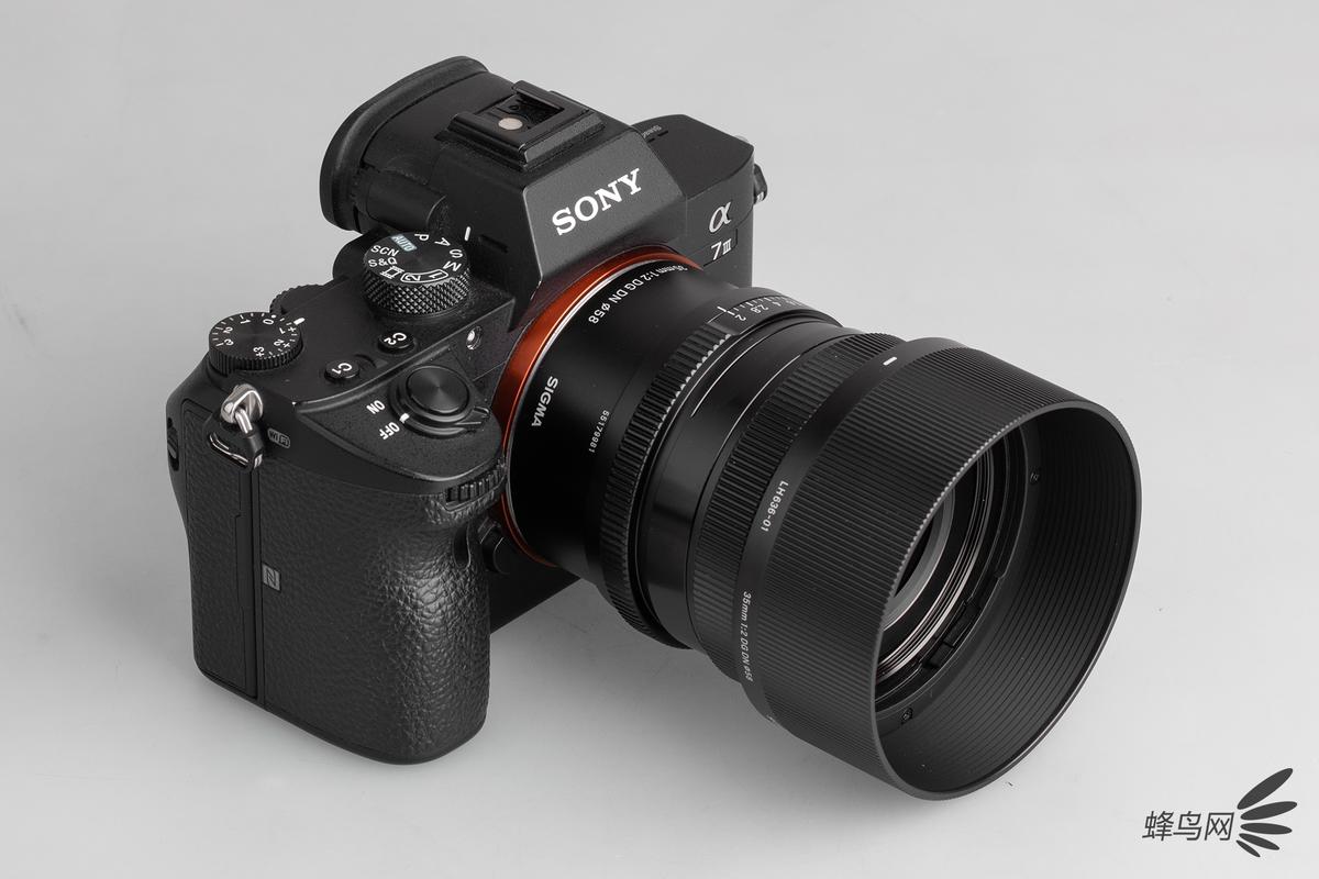 复古的人文镜 适马35mm f2 dg dn|contemporary开箱图赏