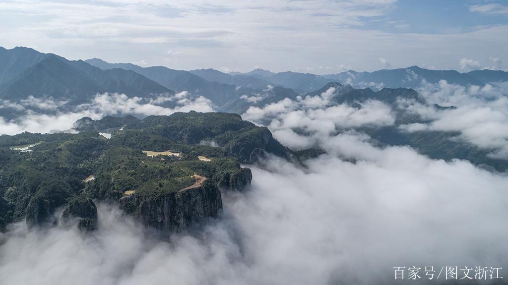 浙江仙居:雲霧縹緲似仙境