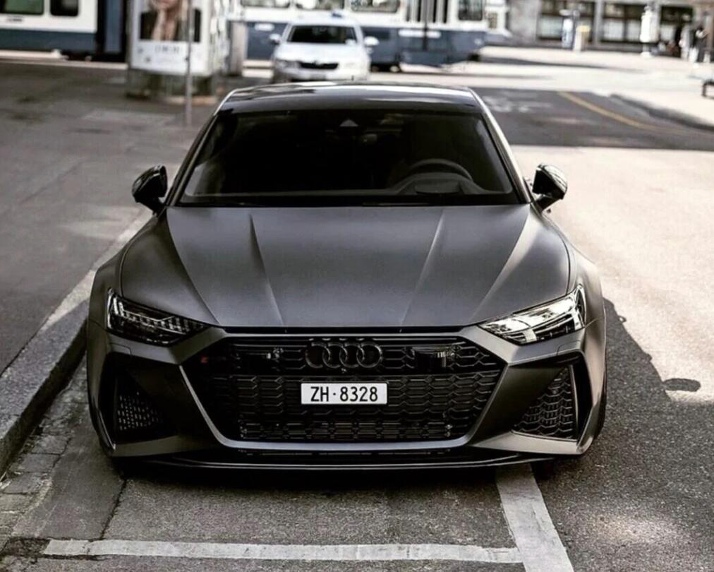 奥迪"黑武士"来袭,a7轿跑,街头亮出,回头率十足