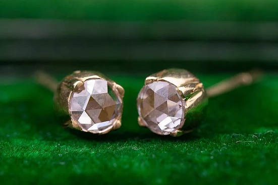 玫瑰形切工钻石,是一种别样的存在