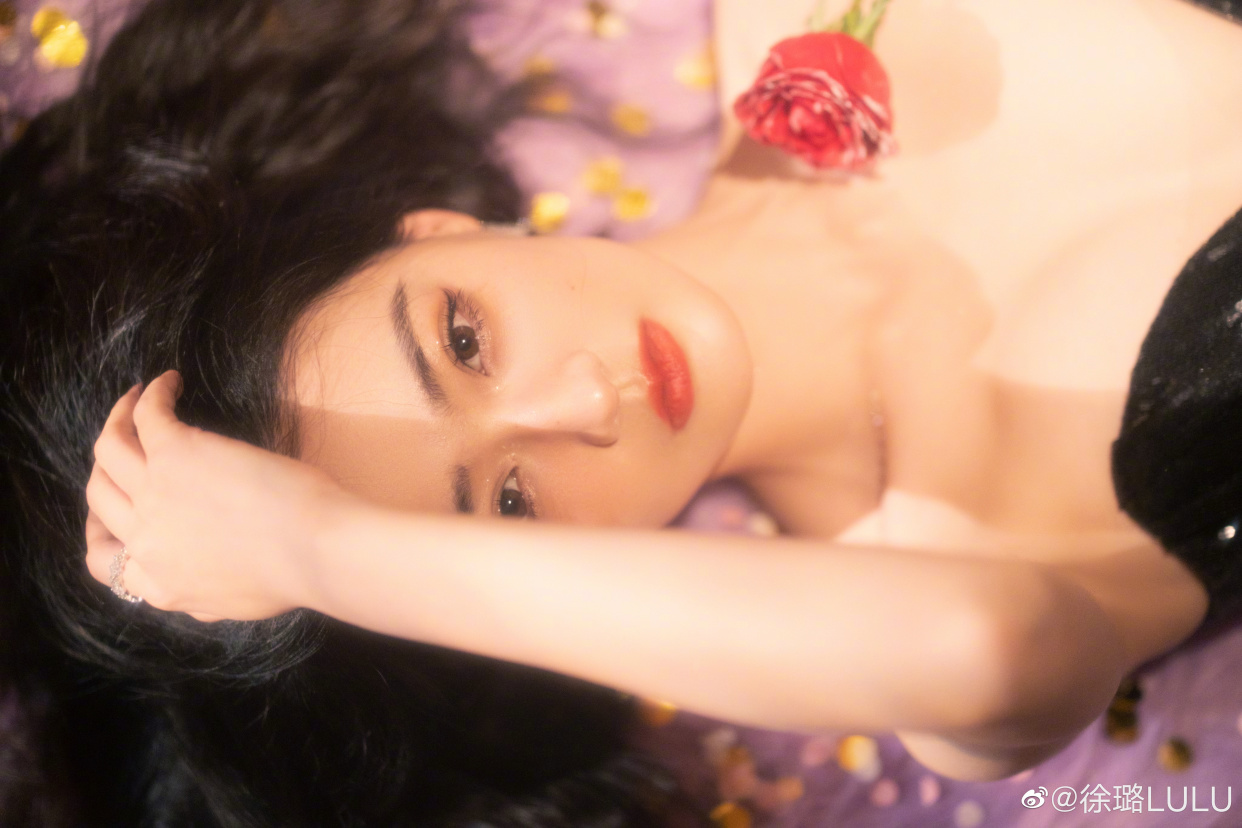 徐璐 性感美丽氛围感写真