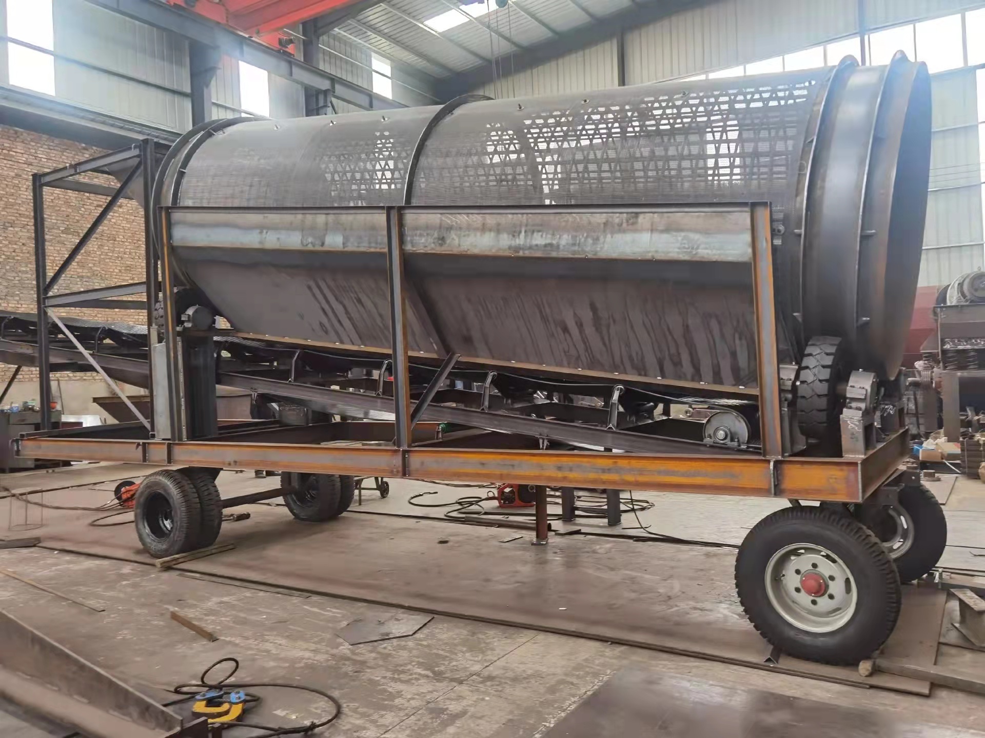 无轴滚筒筛图库