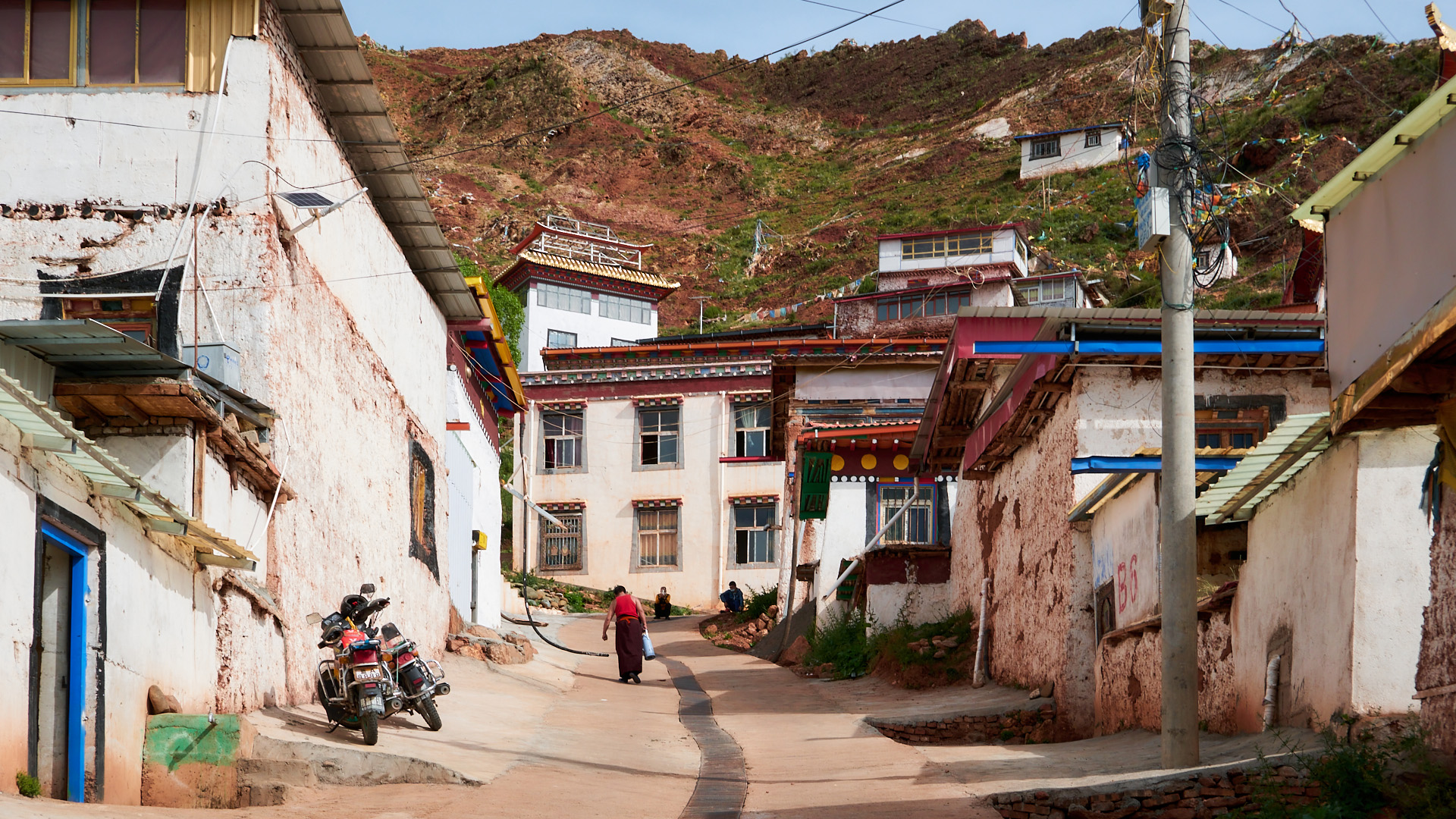 扁担舟旅行摄影《琼布丁青寺的日记》