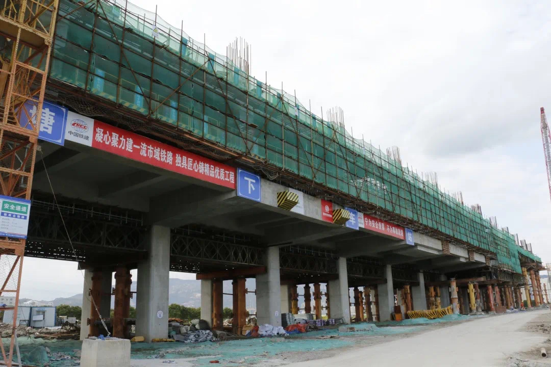 温州市域铁路s2线,建设速度很快,施工如火如荼中