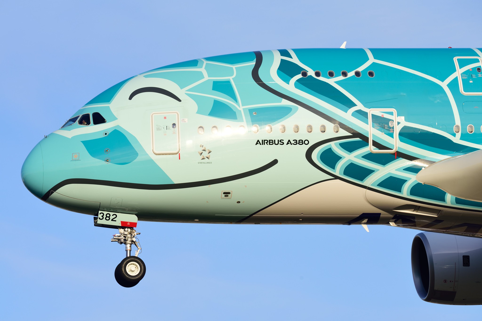 展翅飞翔的三色海龟:全日空a380客机「高清图集」