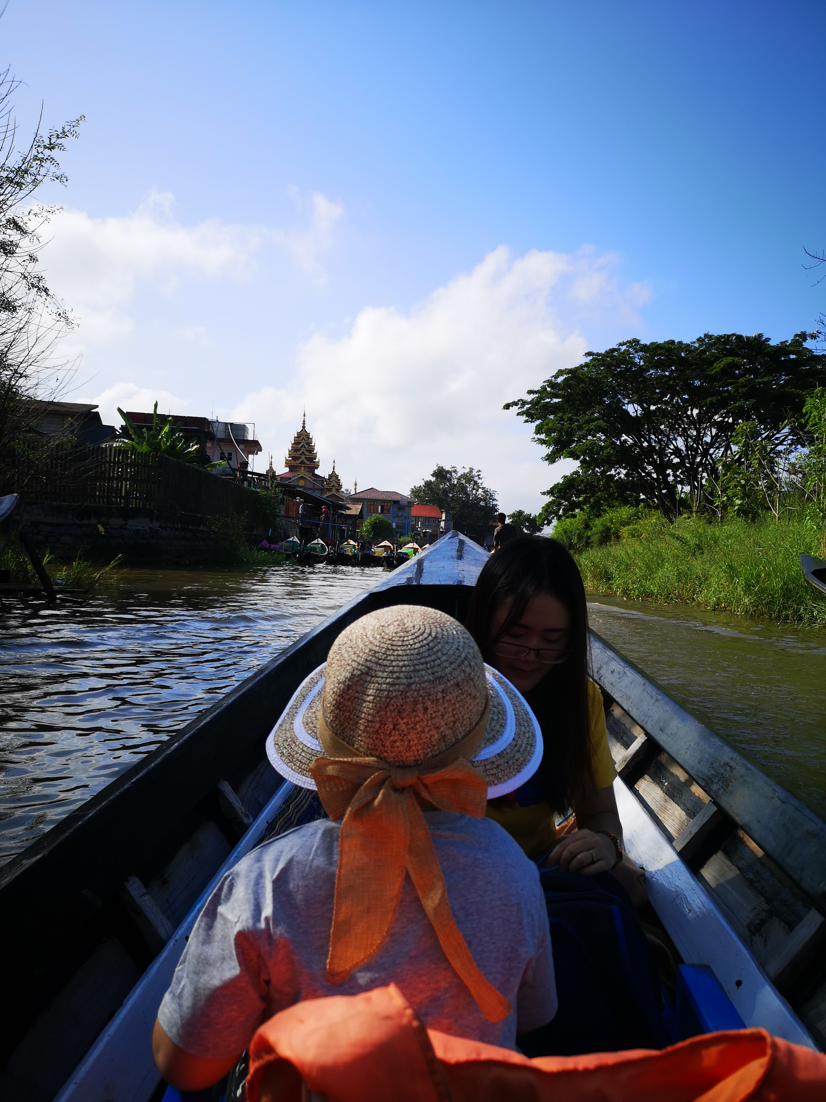 美麗的緬甸茵萊湖(inle lake),真的是湖光山色,美不勝收啊