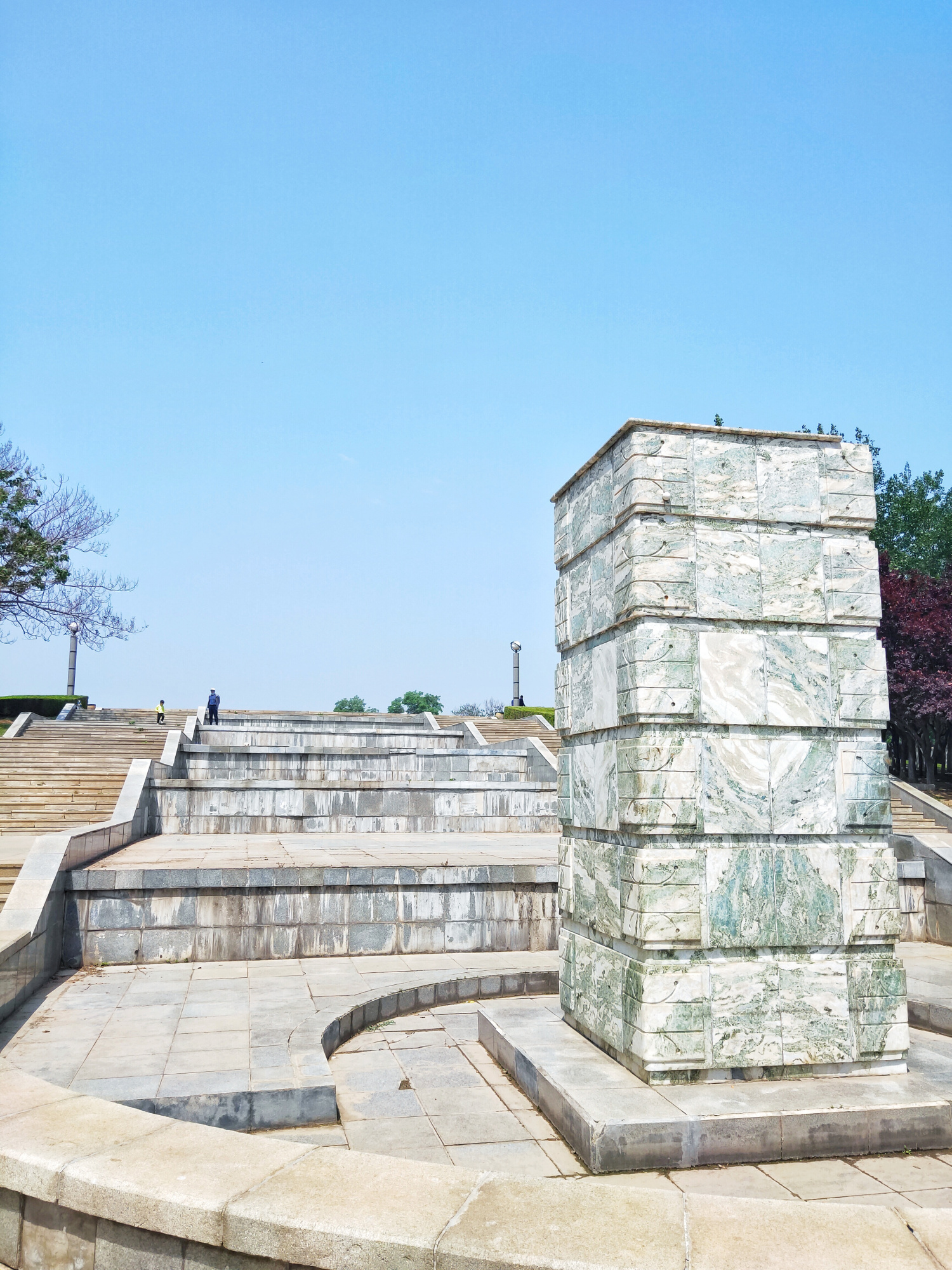 大连鼎山公园,因鼎而命名