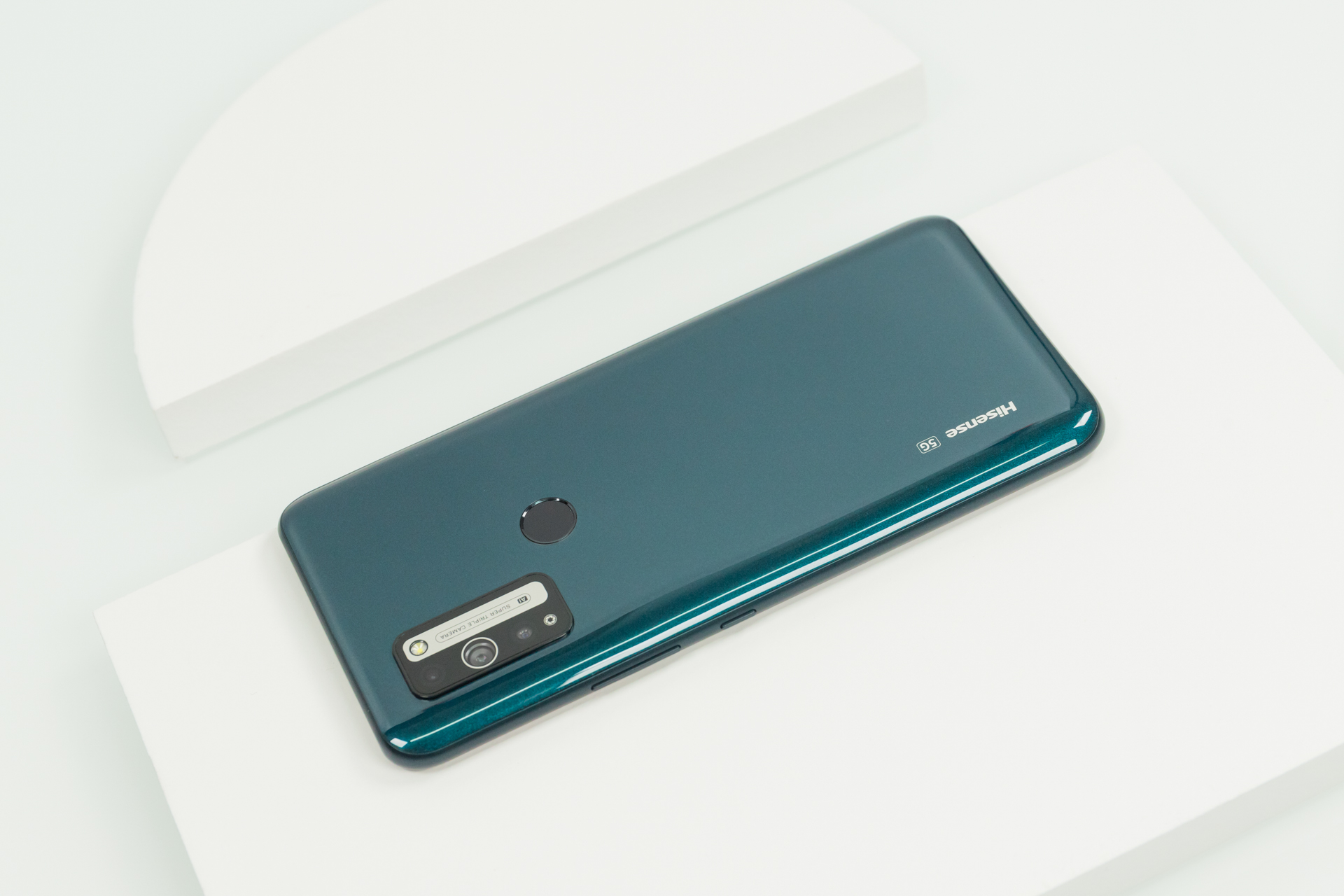 海信5g手机f50 图赏 守护亲情更加简单