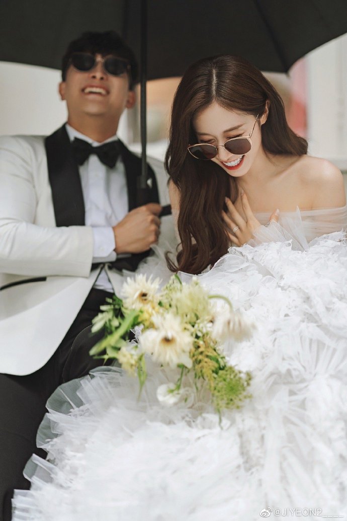 朴智妍婚纱照,真的太好看了