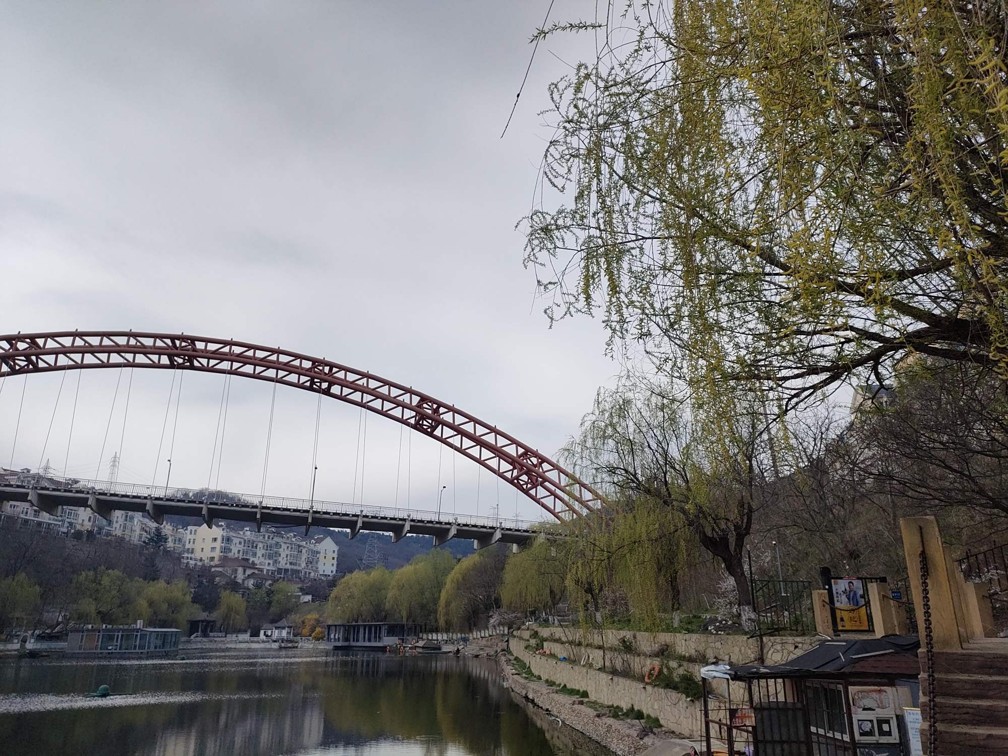 春天的大连老鳖湾