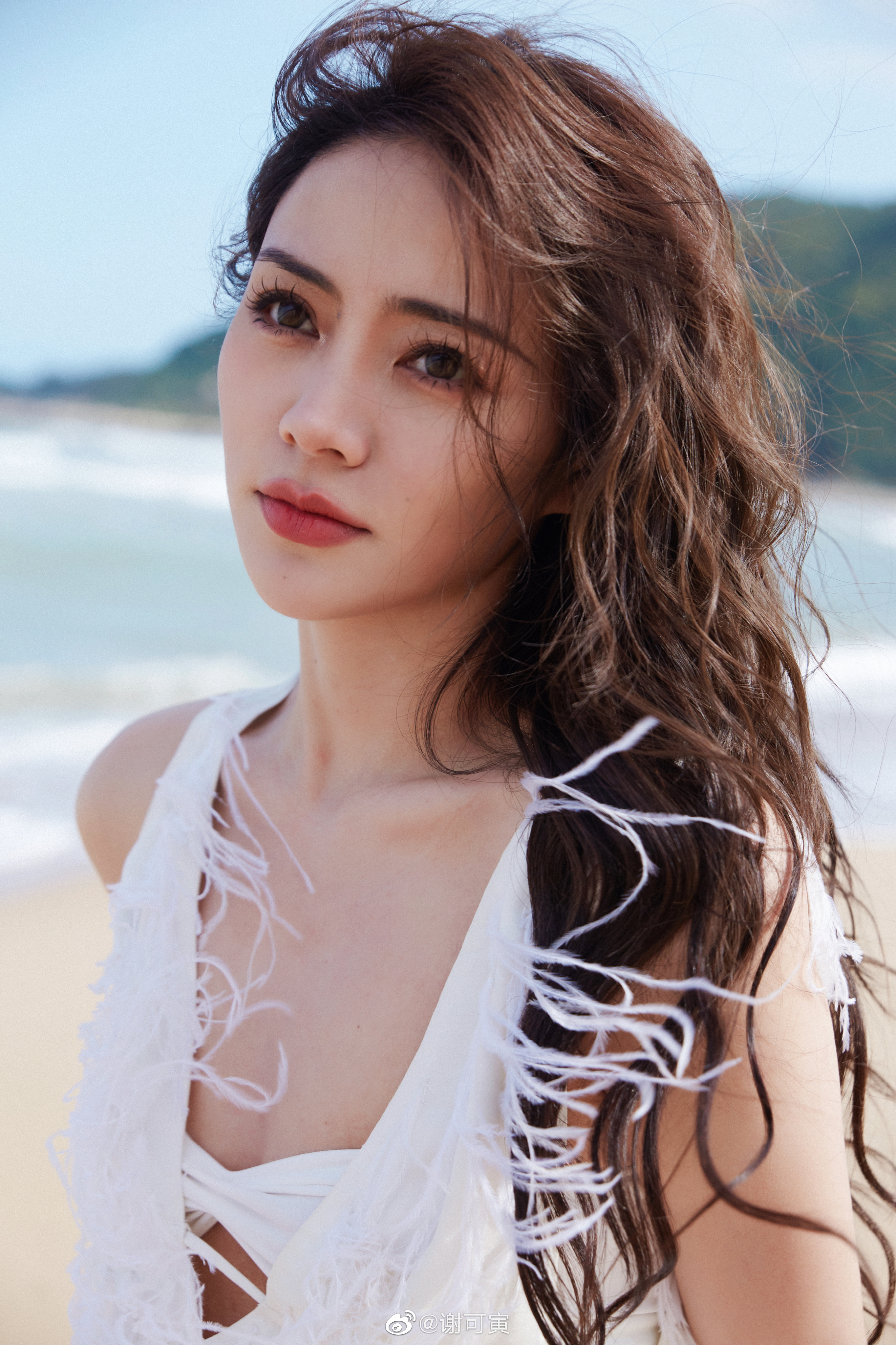 谢可寅沙滩美照