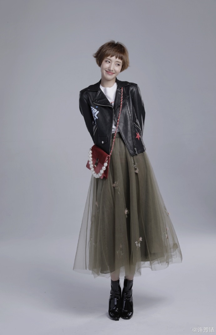美女演员许芳铱和王宫良剧照欣赏