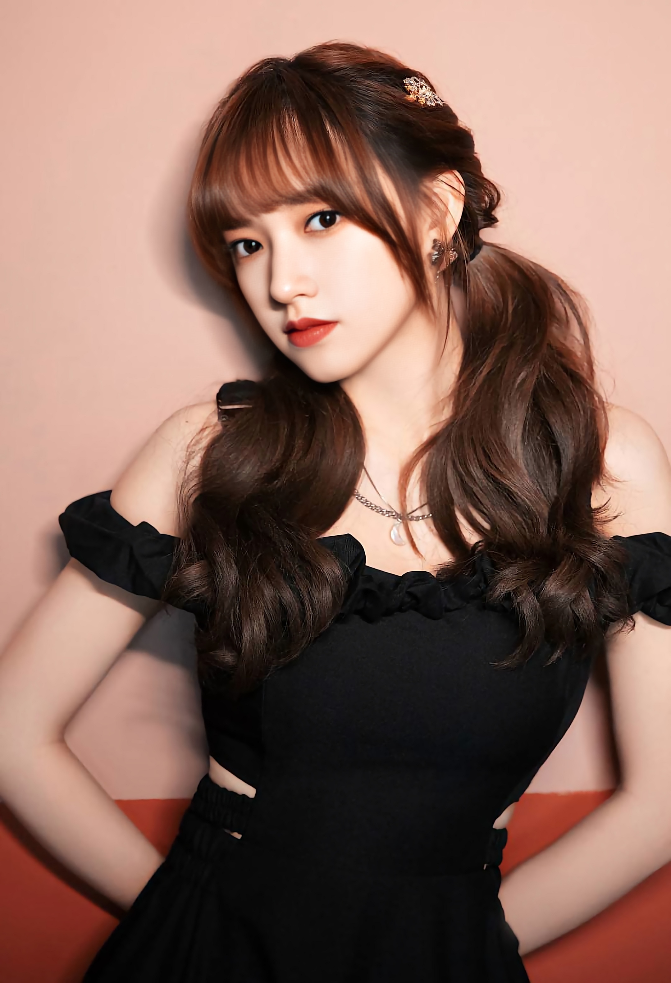 90后美女演员,歌手程潇