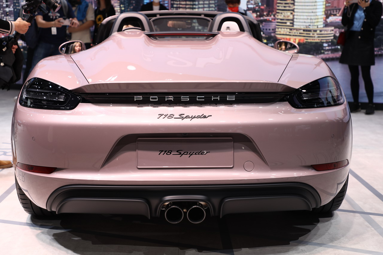 2021上海车展实拍:保时捷718