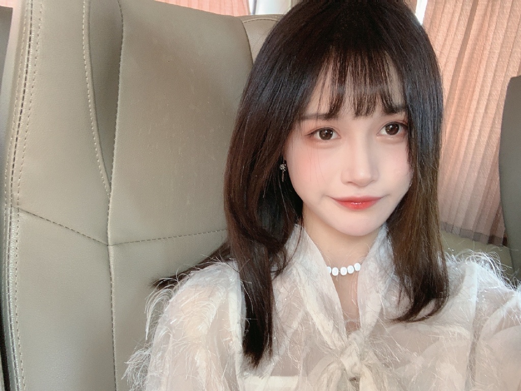 偶像女团gnz48成员林嘉佩迷人美照欣赏真好看