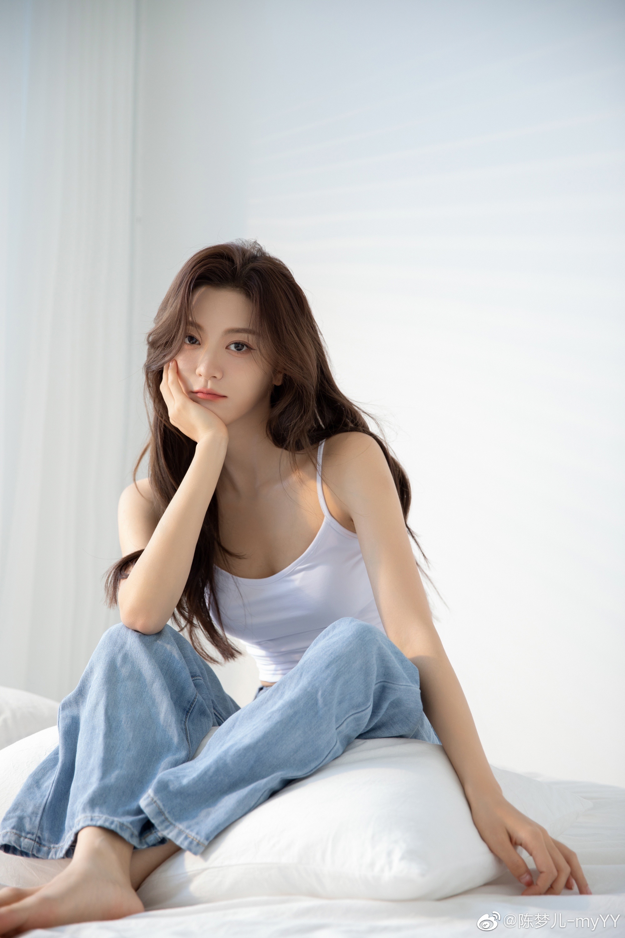 美人·玉足·陈梦