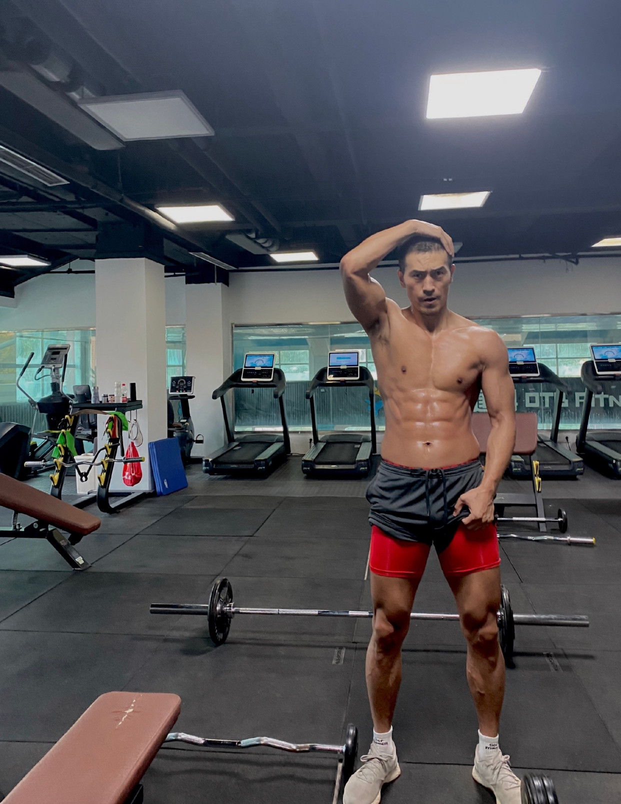 纪焕博:一个拥有八块腹肌的完美型男,简直就是中国版"c罗"