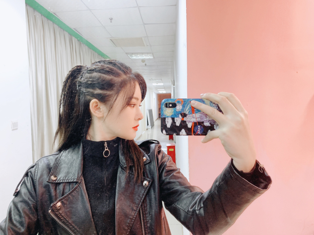 偶像女团snh48成员温晶婕迷人美照欣赏